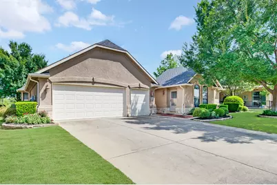 9905 Cypress Street, Denton, TX 76207 - Photo 3