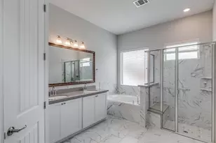 4322 Maple Bloom Dr, Arlington, TX 76005 - Photo 5
