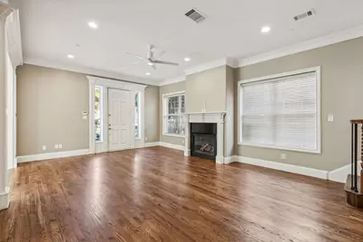4120 Hawthorne Avenue #2, Dallas, TX 75219 - Photo 13