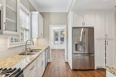 4120 Hawthorne Avenue #2, Dallas, TX 75219 - Photo 11