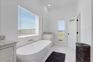 6514 Old Clarksville Rd, Reno, TX 75462 - Photo 25