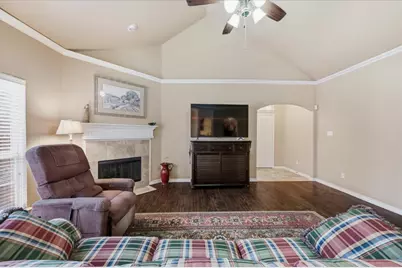 4621 Angelina Way, Fort Worth, TX 76137 - Photo 7