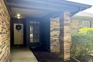 113 NE Timber Ridge Dr, Burleson, TX 76028 - Photo 3