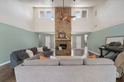 2211 Southcrest Drive, Arlington, TX 76013 - Photo 7