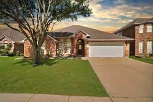 4677 Vespesian Ln, Grand Prairie, TX 75052 - Photo 5