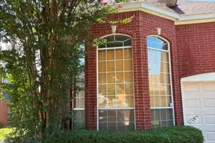 1826 Meadow Crest Dr, Grapevine, TX 76051 - Photo 1