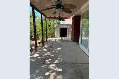 1826 Meadow Crest Drive, Grapevine, TX 76051 - Photo 33