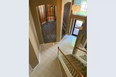 1826 Meadow Crest Drive, Grapevine, TX 76051 - Photo 3