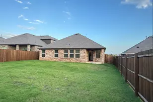 9905 Autumn Leaves Ln, Aubrey, TX 76227 - Photo 21