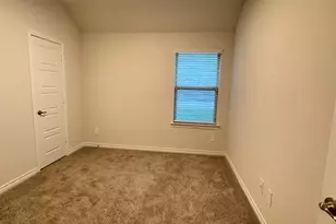 9905 Autumn Leaves Ln, Aubrey, TX 76227 - Photo 17