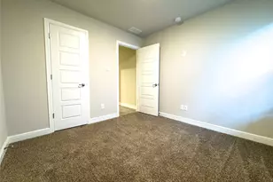 613 Breckenridge Pk Dr, Alvarado, TX 76009 - Photo 19