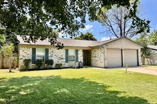 702 Meadowview Dr, Mansfield, TX 76063 - Photo 1