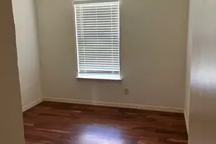 702 Meadowview Dr, Mansfield, TX 76063 - Photo 5