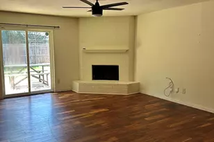 702 Meadowview Dr, Mansfield, TX 76063 - Photo 5
