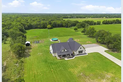 8322 Fm 512, Wolfe City, TX 75496 - Photo 5