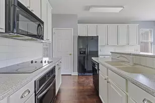 9669 Plains Cir, Frisco, TX 75033 - Photo 15