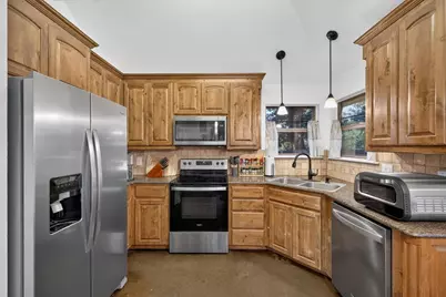 7206 Hackberry Court, Granbury, TX 76048 - Photo 15