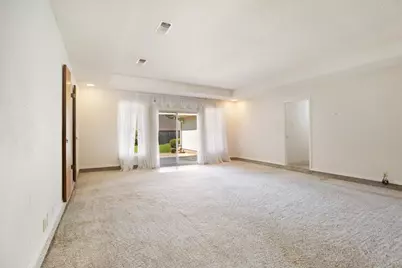 1621 Idlewood Drive, Sherman, TX 75092 - Photo 5