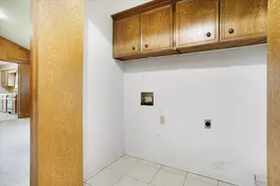 1621 Idlewood Dr, Sherman, TX 75092 - Photo 17