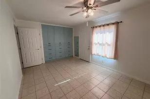 3709 Pinewood St, Bedford, TX 76021 - Photo 17