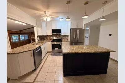 3709 Pinewood Street, Bedford, TX 76021 - Photo 11