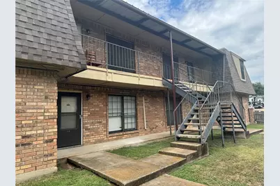 9519-D Westpark Drive, Benbrook, TX 76126 - Photo 11