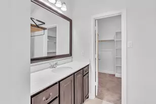 216 Ovaletta Dr, Justin, TX 76247 - Photo 25