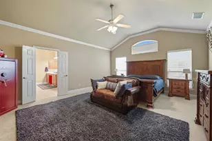 4501 Woodcrest Ln, Mansfield, TX 76063 - Photo 13