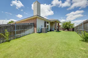 10826 Calderwood Ln, Fort Worth, TX 76052 - Photo 33