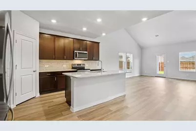 3804 High Valley Drive, Princeton, TX 75071 - Photo 3