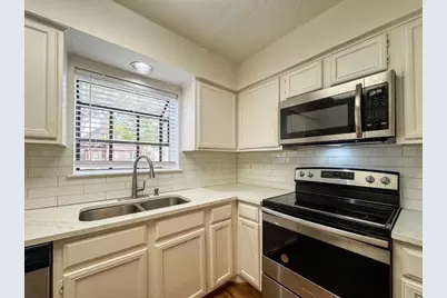 15151 Berry Trail #805, Dallas, TX 75248 - Photo 5