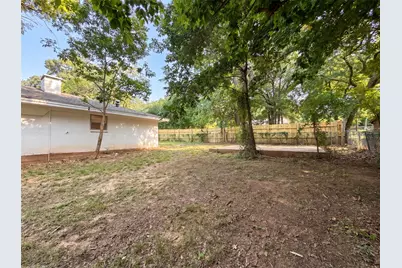 437 Denison Drive, Pottsboro, TX 75076 - Photo 13