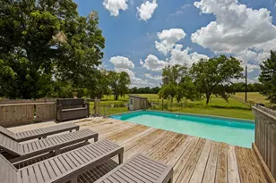580 Homer Smith Rd, Van Alstyne, TX 75495 - Photo 5