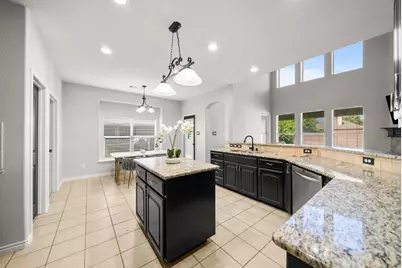 6137 Redear Drive, Fort Worth, TX 76179 - Photo 11
