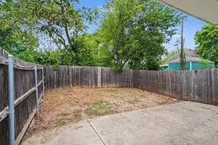 1815 Lipscomb St, Fort Worth, TX 76110 - Photo 25