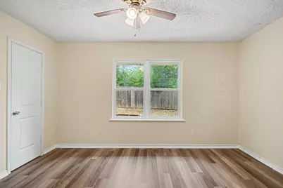 1815 Lipscomb Street, Fort Worth, TX 76110 - Photo 15