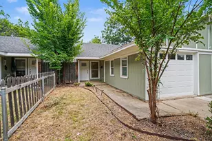 1815 Lipscomb St, Fort Worth, TX 76110 - Photo 1