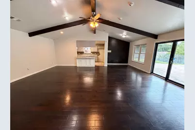 316 Brookwood Drive, DeSoto, TX 75115 - Photo 3