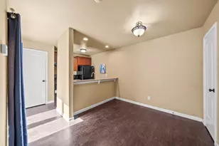 5516 Boca Raton Blvd, Fort Worth, TX 76112 - Photo 9