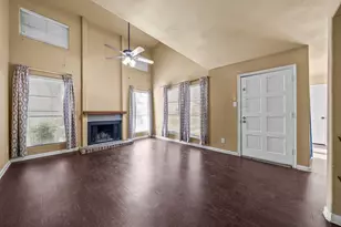 5516 Boca Raton Blvd, Fort Worth, TX 76112 - Photo 11