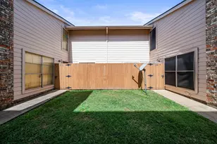 5516 Boca Raton Blvd, Fort Worth, TX 76112 - Photo 3