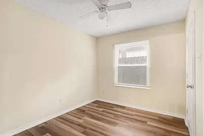 1811 Lipscomb Street, Fort Worth, TX 76110 - Photo 19