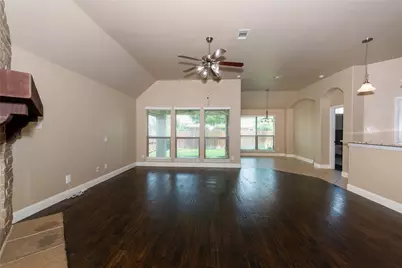 609 Rockhurst Trail, Keller, TX 76248 - Photo 7