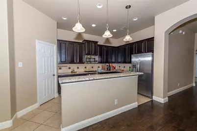 609 Rockhurst Trail, Keller, TX 76248 - Photo 9