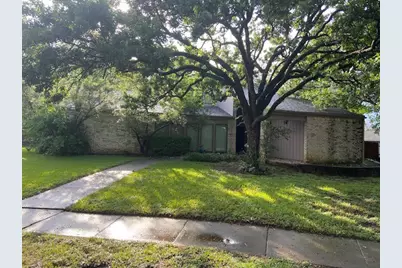 742 Hummingbird Circle, Lewisville, TX 75067 - Photo 19