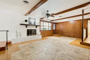 832 Wheelwood Dr, Hurst, TX 76053 - Photo 17