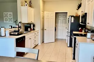 6837 Waterhill Ln, Fort Worth, TX 76179 - Photo 5
