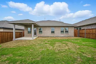 1413 Richardson St, Howe, TX 75459 - Photo 5