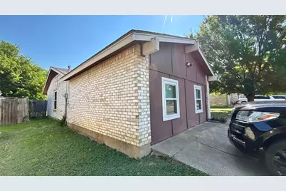 1117 High Point Road, Arlington, TX 76015 - Photo 3