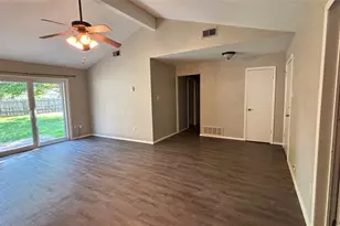 1117 High Point Rd, Arlington, TX 76015 - Photo 9